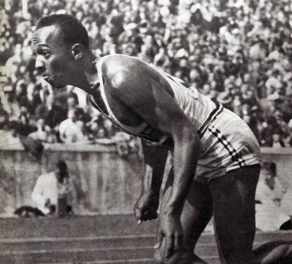 Jesse Owens en los Juegos Olímpicos de Berlín, en 1936.
