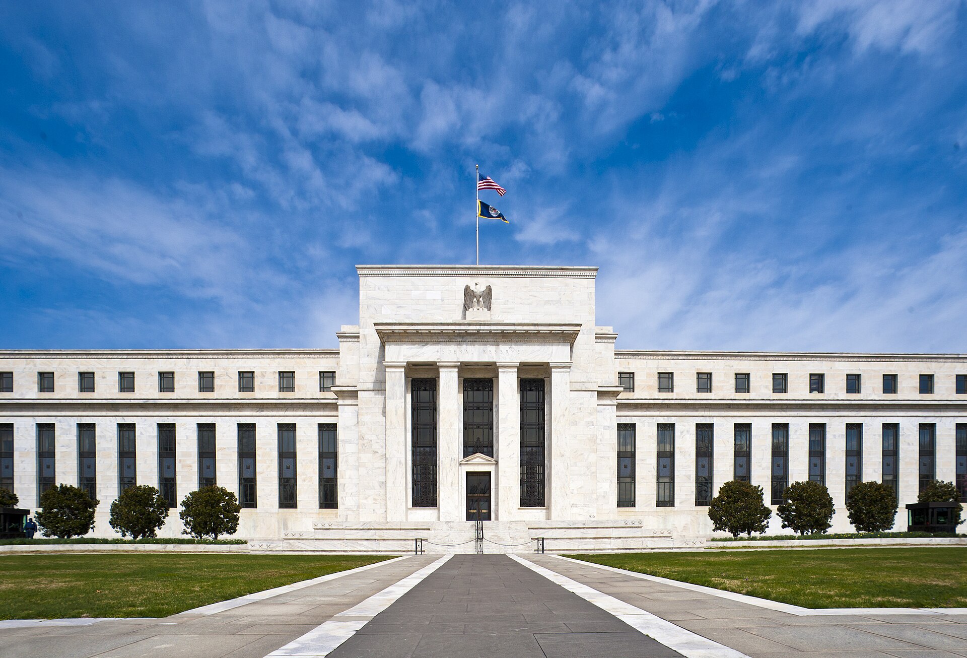 Edificio Eccles, sede de la Reserva Federal en Washington, de mármol blanco